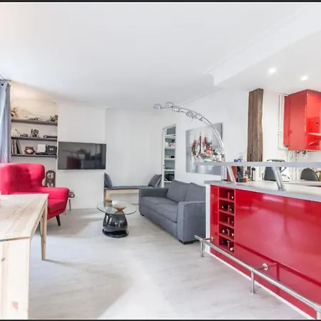 Splendid Apartment, Near The Eiffel Tower * Parijs
